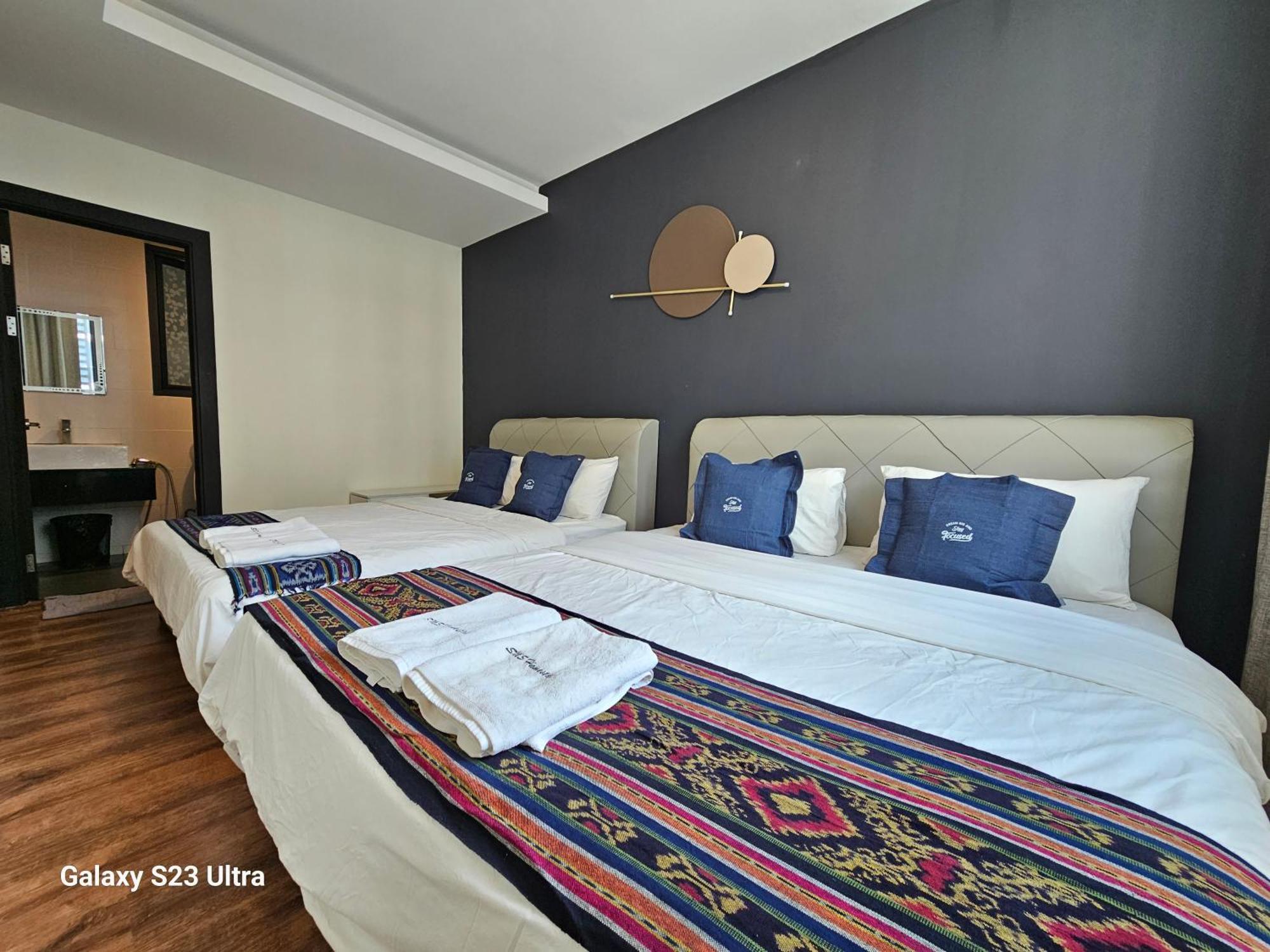 Lovely Vivacity Jazz Suite 2 Cozy Condo 2 Card Lv7 Кучінг Екстер'єр фото